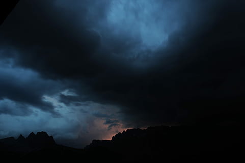 night, selva, thunderstorm, came, silhouette, mountain, gray, sky, cloud, dark, cloud - sky, beauty in nature, scenics - nature, storm, no people, storm cloud, nature, environment, dramatic sky, overcast, warning sign, power in nature, sign, awe, outdoors, meteorology, ominous, 5K, CC0, public domain, royalty free