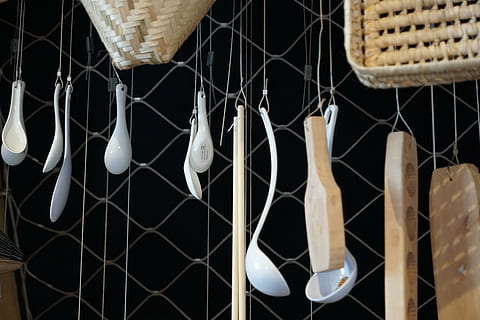 tableware, depend, cook, no people, indoors, close-up, studio shot, full frame, backgrounds, pattern, black color, variation, black background, large group of objects, hanging, choice, still life, shape, metal, string, connection, design, panoramic, electrical equipment, 5K, CC0, public domain, royalty free