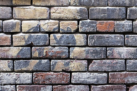 sfondo, struttura, parete, mattone, urbano, trama di mattoni, muro di mattoni, grunge, dipinto, sfondi, modello, caratteristica della parete, cemento, muratura, architettura, fotogramma intero, strutturato, struttura costruita, nessuno, giorno, ripetizione, avvicinamento, all'aperto, di fila, ruvido, design, solido, preparativi, 4K, CC0, dominio pubblico, privo di copyright