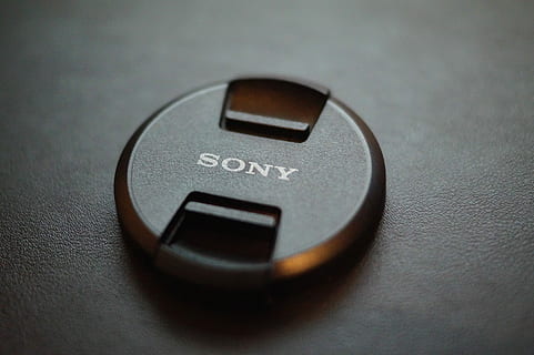 kasket, billede, makro, sony, mærke, tekst, ingen mennesker, indendørs, tæt på, dag, kontrollere, teknologi, trykknap, sort farve, nummer, selektiv fokusering, meddelelse, forbindelse, geometrisk form, cirkel, computer, kopiere plads, plast, startknap, industri, form, sølvfarvet, computer nøgle, tastatur, 5K, CC0, offentligt domæne, royaltyfrie