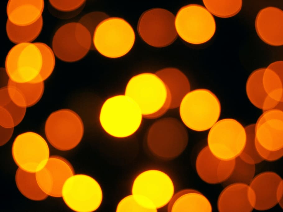 bokeh skudt, bokeh, lys, baggrund, punkter, ude af fokus, cirkel, lyspunkter, lampe, lichterkette, sløret, mønster, belyst, belysningsudstyr, glødende, dekoration, spiritualitet, varme - temperatur, æterisk, abstrakt, baggrunde, geometrisk form, nat, sort baggrund, form, sløret bevægelse, levende farve, gruppe, ingen mennesker, stor gruppe af objekter, bevægelse, lys pære, Stærkt oplyst, tekstureret effekt, funky, mættet farve, fremspring, 4K