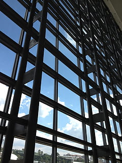 struktur, bygning, mønster, arkitektur, konstruktion, by-, farve, indretning, design, lav vinkel visning, vindue, dag, himmel, bygget struktur, ingen mennesker, glas - materiale, natur, udendørs, fuld ramme, sky - himmel, gennemsigtig, baggrunde, by, tagvindue, loft, 2K, CC0, offentligt domæne, royaltyfrie