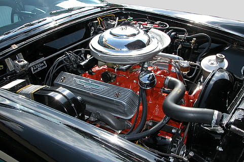 bilmotor, motor, tilpasset, ren, skinnende, køretøj, automobil, transportmidler, mekaniker, maskine, teknologi, hastighed, strøm, metal, reparation, automotive, brændstof, krom, mekanisk, metallisk, moderne, design, køre, forretning, bil, transportform, rød, industri, land køretøj, motor køretøj, motorcykel, maskineri, tæt på, køretøjsdel, ingen mennesker, sølvfarvet, vintage bil, udendørs, dag, 2K, CC0, offentligt domæne, royaltyfrie
