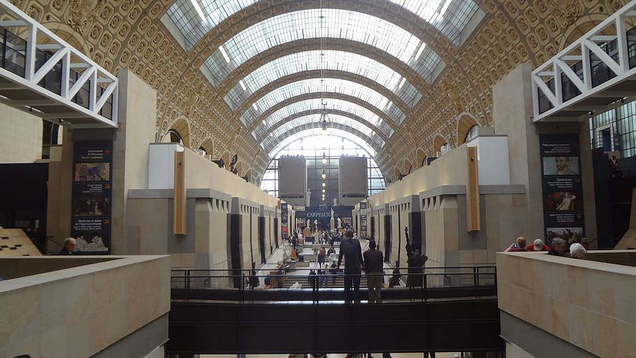 d'orsay, paris, museu, a l'interior, arquitectura, estructura construïda, sostre, centre comercial, arc, persones incidentals, equips d’il·luminació, destinacions de viatge, dia, viatjar, edifici, grup de persones, finestra, negocis, luxe, turisme, riquesa, vidre - material, llum elèctrica, 1080P