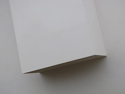 hvid, grå, skygge, lys, geometri, arkitektur, form, kopiere plads, ingen mennesker, papir, indendørs, studio skud, tæt på, hvid farve, meddelelse, hvid baggrund, post, tom, åben, murbygningsfunktion, skåret ud, dokument, enkelt objekt, pap, blank, brev, besked, loft, ren, 1080P, CC0, offentligt domæne, royaltyfrie