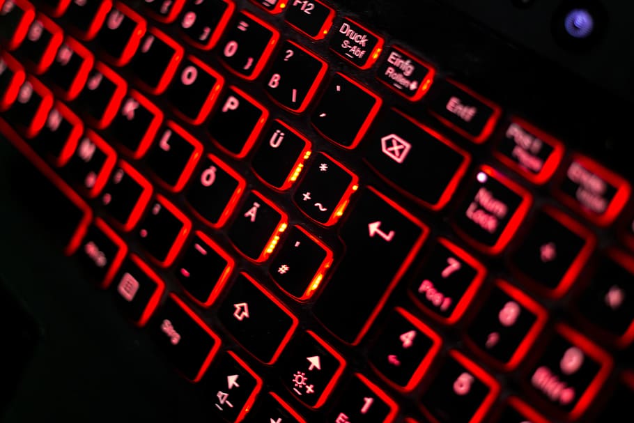 nøgler, computer tastatur, tastatur, input, tastatur, input, bærbar, sort, farverig, hanen, teknologi, computer, forbindelse, tæt på, meddelelse, computerudstyr, nummer, trådløs teknologi, tekst, computer del, computer nøgle, data, indendørs, belyst, ingen mennesker, brev, internet, computer kriminalitet, global kommunikation, 5K