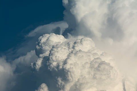 serie de nubes, nubes de columbus, nube, paisaje de nubes, sobre las nubes, textura, programas, nube - cielo, cielo, belleza en la naturaleza, paisajes - naturaleza, naturaleza, nadie, idílico, tranquilidad, día, escena tranquila, el color blanco, al aire libre, vista de ángulo bajo, mullido, antecedentes, luz del sol, blandura, meteorología, 2K, CC0, dominio público, libre de derechos