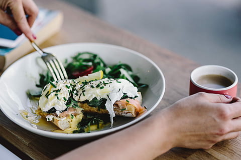 close, image, young, woman, eating, classic, breakfast, restaurant, Close up, morning, healthy, meal, eat, hungry, salad, tasty, eggs, yummy, food, human Hand, people, gourmet, plate, dinner, food And Drink, crockery, close-up, lunch, one Person, women, human body part, adults only, holding, hand, healthy eating, wellbeing, adult, freshness, ready-to-eat, table, vegetable, healthy lifestyle, selective focus, japanese food, 2K