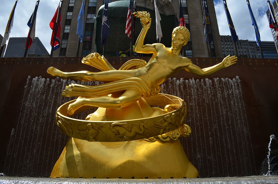 prometheus, font, rockefeller, new york, estàtua, mitologia, representació, escultura, art i artesania, creativitat, color daurat, representació humana, groc, artesania, arquitectura, cap gent, estructura construïda, dia, creença, aigua, semblança masculina, drac, religió, ornamentat, 4K