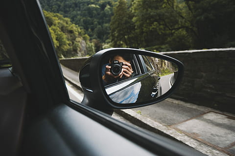 osoba, přijímání, obrázek, Černá, zrcátko, pravé boční zrcátko vozidla, selfie, autoportrét, auto, odraz, zrcadlo, motorové vozidlo, způsob dopravy, boční zrcátko, pozemního vozidla, přeprava, jedna osoba, fotografická témata, den, brýle, focení, životního stylu, interiér vozidla, Mladá žena, dospělý, volnočasové aktivity, skutečných lidí, mladého dospělého, ženy, móda, venku, výlet, 5K, CC0, veřejná doména, bez autorských práv