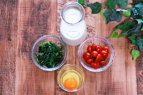 telur, hijau, sayur-mayur, tomat, wadah kaca, coklat, kayu, meja, sayuran hijau, kaca, wadah, meja kayu, makanan, kesegaran, bahan kayu, makan sehat, organik, buah, bahan kaca, gelas minum, minum, jus, pedesaan, Makanan vegetarian, gaya hidup sehat, musim panas, warna hijau, botol, makanan dan minuman, kemangi, herba, tidak ada orang, kesejahteraan, minuman, tampilan sudut tinggi, masih hidup, daun, tepat di atas, dalam ruangan, daun mint - kuliner, 1080P, CC0, domain publik, bebas royalti