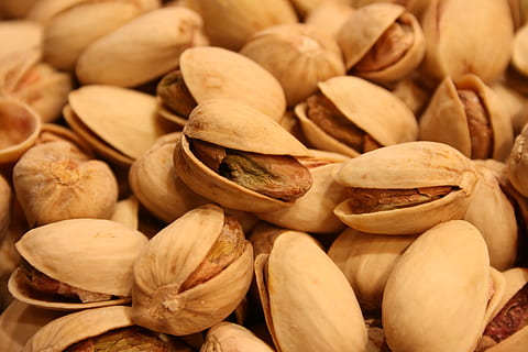 close-up photo, pistachio, nut lot, pistachios, nuts, snack, nutshells, market, delicious, salty, cores, food and drink, food, large group of objects, healthy eating, abundance, wellbeing, freshness, nut, backgrounds, full frame, close-up, still life, nut - food, no people, indoors, brown, heap, nutshell, 4K, CC0, public domain, royalty free