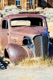 automàtic, cotxe antic, oldtimer, històricament, vehicle, americà, cotxe americà, ferralla, abandonat, manera de transport, metall, cotxe, obsoleta, automòbil, espatllat, transport, vell, rovellat, dia, vehicle terrestre, mal estat, aixafar, declivi, deteriorament, estil retro, resistent, cap gent, arruïnat, desguàs, demolida, 2K, CC0, domini públic, lliure de regalies