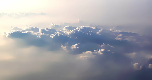 columbus skyer, Sky, skyer, skyerne, høj højde, naturlige skønhed, landskabet, sol, naturlandskab, landskab, natur, ingen mennesker, ro, himmel, udendørs, skønhed i naturen, baggrunde, scenics, dag, bybilledet, sky - himmel, miljø, atmosfære, cloudscape, sollys, lys - naturligt fænomen, vind, abstrakt, dramatisk himmel, religion, lyse, idyllisk, solstråle, frihed, abstrakte baggrunde, 4K, CC0, offentligt domæne, royaltyfrie