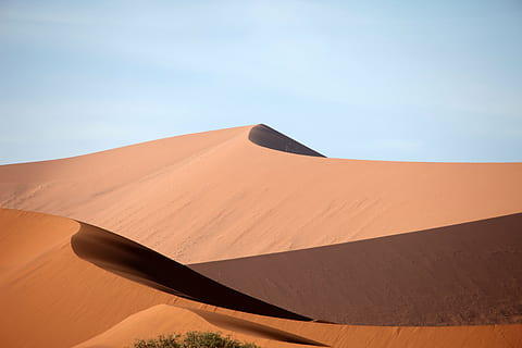 Wüste Düne, Tageszeit, Namibia, Wüste, Sand, Düne, Staub, Dürre, sahara, Afrika, Sanddüne, Landschaft, Natur, szenen, Himmel, trockenes Klima, draußen, Tag, Umgebung, Land, Szenen - Natur, Klima, ruhige Szene, Schönheit in der Natur, keine Leute, Nicht-städtische Szene, Ruhe, Reiseziele, Fernbedienung, 5K, CC0, gemeinfrei, lizenzfrei