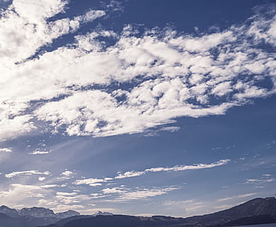 dangus, debesys, fonas, mėlyna, debesų forma, drumstas, debesis - dangus, pobūdį, scenos, kalnas, „cloudscape“, grožis gamtoje, vaizdai - gamta, žemas kampo vaizdas, ramioje scenoje, ramybė, nėra žmonių, dieną, idiliškas, lauke, aplinką, ne miesto scenoje, balta spalva, kalnų, didingas, meteorologija, 5K, CC0, Viešasis domenas, nemokamai