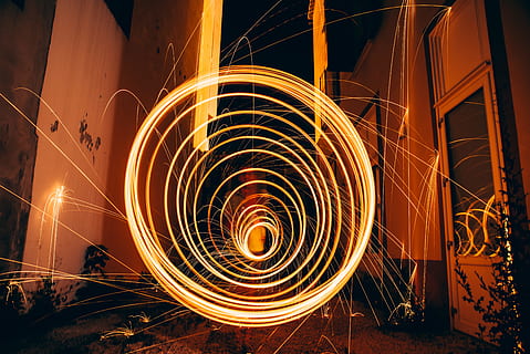 foto, rodando, fogos de artifício, Castanho, néon, leve, Tempo, lapso, fotografia, luz neon, tempo de luz, fotografia de lapso de tempo, abstrato, tecnologia, espiral, Exposição longa, círculo, redemoinho, movimento borrado, movimento, iluminado, noite, brilhando, fiação, lã de arame, forma, padronizar, trilha leve, cor laranja, forma geométrica, arquitetura, criatividade, faíscas, desenhar, Rapidez, ninguém, ao ar livre, fogo de artifício, 5K, CC0, domínio público, royalty free