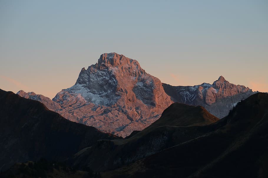 Durchbruch Punkt, aravis, Sonnenuntergang, Berg, Himmel, Szenen - Natur, Schönheit in der Natur, Gebirge, Umgebung, Natur, Rock, ruhige Szene, Ruhe, Rock - Objekt, Landschaft, keine Leute, solide, Reiseziele, Gipfel, Nicht-städtische Szene, Reise, Land, draußen, Formation, 4K