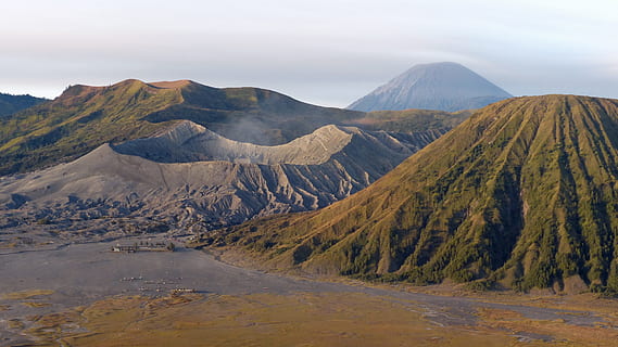 grøn, grå, bjerge, overskyet, dag himmel, indonesien, java, vulkan, brom, krater, panorama, landskab, bjerg, scenics - natur, skønhed i naturen, jord, miljø, ingen mennesker, natur, bjergkæde, himmel, geologi, ro, ikke-urbane scene, rolig scene, rejsemål, sky - himmel, udendørs, fysisk geografi, vulkansk landskab, bjergtop, vulkansk krater, 4K, CC0, offentligt domæne, royaltyfrie