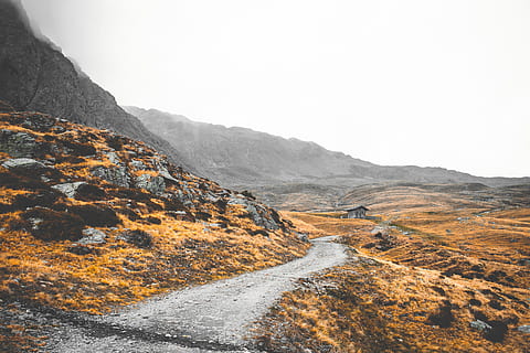 weg, rotsachtig, vlaktes, bruin, wit, rotsformatie, landschap, berg-, wolk, spoor, pad, milieu, schoonheid in de natuur, scenics - natuur, hemel, natuur, land-, geen mensen, rots, niet-stedelijke scène, buitenshuis, rock - object, dag, kalmte, solide, rustige scène, bergketen, 5K, CC0, publiek domein, royaltyvrij