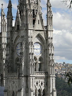 kirke, gotisk, arkitektur, tempel, katedral, basilika, monument, klokke tårn, bygget struktur, bygning udvendig, religion, spiritualitet, bygning, tro, sted for tilbedelse, fortiden, by, rejsemål, historie, dag, himmel, natur, turisme, rejse, ingen mennesker, udendørs, bue, ur, arkitektoniske kolonne, gotisk stil, abbedi, 2K, CC0, offentligt domæne, royaltyfrie