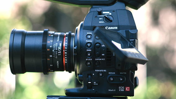 derinlik, alan fotoğrafçılığı, siyah, canon dslr kamera, canon eos dslr kamera, kamera, ekipman, kanon, lens, film, kamera - fotoğrafik donanımlar, fotoğrafçılık temaları, teknoloji, iletişim, kapatmak, televizyon kamerası, dijital kamera, sanat kültürü ve eğlence, fotoğrafik donanım, lens - göz, yayın, Film endüstrisi, lens - optik alet, medya, sanayi, ön plana odaklanmak, profesyonel meslek, insanlar, elektrikli ekipman, video, Kamera operatörü, 4K, CC0, kamu malı, telif ücretsiz