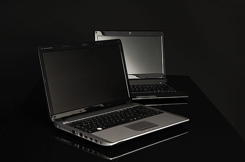notebook, computer, display, keyboard, technology, communication, laptop, wireless technology, connection, computer equipment, no people, indoors, copy space, dark, computer monitor, computer keyboard, open, black background, studio shot, computer part, desktop pc, container, blank, 4K, CC0, public domain, royalty free