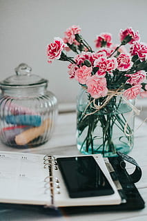 mobile, phone, lovely, pink, flowers, Organizer, mobile phone, workspace, workplace, desk, notebook, femine, smartphone, flower, table, bouquet, vase, decoration, jar, indoors, no people, selective focus, flowering plant, plant, container, still life, close-up, nature, communication, freshness, beauty in nature, wireless technology, technology, flower head, connection, flower arrangement, 4K, CC0, public domain, royalty free