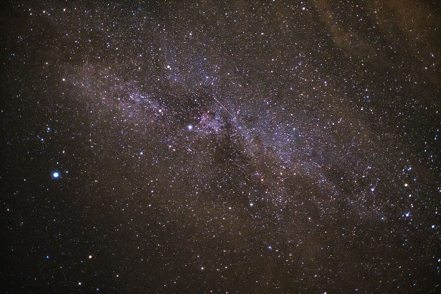foto de galàxia, galàxia, espai, naturalesa, núvols, cel, estrelles, fosc, nit, fotografia, espurna, estrella - espai, astronomia, exploració espacial, constel · lació, cap gent, il·luminat, lluminositat, marc complet, Via Làctea, bellesa a la natura, escenics - natura, estrella, camp estel·lar, fons, infinit, tranquil·litat, a l'aire lliure, vista d’angle baix, espai i astronomia, cúmul estel·lar globular, 5K