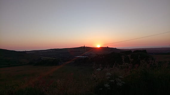 saulėlydis, cornwall, perskaičiuoti, siluetas, pobūdį, saulė, grožis gamtoje, scenos, dangus, vaizdai - gamta, ramybė, aplinką, kraštovaizdį, ramioje scenoje, nėra žmonių, augalų, žemės, idiliškas, ne miesto scenoje, kopijavimo vietos, lauke, horizonto per žemę, kalnas, susiliejimas, riedantis kraštovaizdis, 4K, CC0, Viešasis domenas, nemokamai