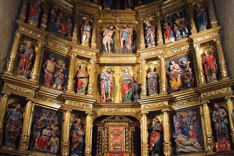 kirke, katedral, inde, indre, kunst, skulpturer, udskæringer, tro, religion, helgener, tal, bibelsk, arkitektur, milepæl, historisk, bygget struktur, Kunst og håndværk, sted for tilbedelse, menneskelig repræsentation, indendørs, rejsemål, håndværk, skulptur, repræsentation, historie, ingen mennesker, spiritualitet, fortiden, arkitektoniske kolonne, vægmaleri, udsmykkede, loft, 1080P