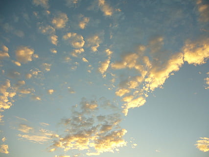 Clouds, Spotlight, sky, blue, nature, weather, backgrounds, summer, cloud - Sky, outdoors, day, sunlight, cloudscape, sun, sunset, air, beauty In Nature, light - Natural Phenomenon, bright, scenics, abstract, full frame, no people, scenics - nature, tranquility, low angle view, tranquil scene, idyllic, dramatic sky, environment, meteorology, purity, 2K, CC0, public domain, royalty free