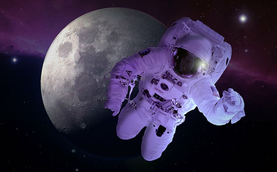 astronauta, flotant, exterior, espai, lluna, astronomia, endavant, viatge espacial, tecnologia, flotar, planeta, estrella, terra, globus, sense pes, atmosfera, cosmonauta, recerca, passeig espacial, ciència, nit, exploració, planeta - espai, gent, futurista, cel, exploració espacial, naturalesa, descobriment, aventura, estrella - espai, fosc, senyal d'advertència, porpra, seguretat, lluna plena, compost digital, espai i astronomia, orbitant, 4K