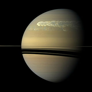 Foto von Saturn, Saturn, Planet, Oberfläche, nach vorne, Wintersturm, Ring, Platz, Raumfahrt, Sonnensystem, Astronomie, keine Leute, Weltraumforschung, Himmel, Wissenschaft, Natur, Reflexion, drinnen, Nahansicht, Nacht-, Wasser, beleuchtet, Bildung, Geometrische Figur, Wissenschaft und Technik, Kugel, Planet - Raum, schwarzer Hintergrund, 720P, CC0, gemeinfrei, lizenzfrei