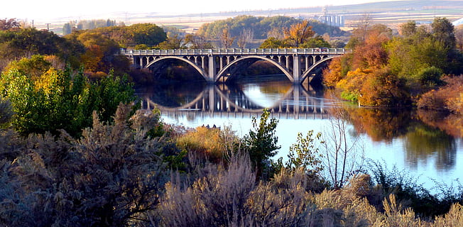 Brücke, alt, Wasser, fallen, Farben, Abend, Sonne, Brücke - künstliche Struktur, Verbindung, Bogenbrücke, die Architektur, gebaute Struktur, Bogen, Fluss, Pflanze, Natur, Baum, Reflexion, keine Leute, Transport, draußen, Szenen - Natur, Tag, Ufergegend, gewölbt, 4K, CC0, gemeinfrei, lizenzfrei