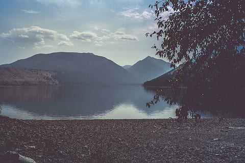 Strand, Wolken, Küste, Dämmerung, Tageslicht, Nebel, See, Landschaft, Berg, draußen, Reflexion, Sand, szenisch, Silhouette, Himmel, Reise, Bäume, Wasser, Natur, szenen, Szenen - Natur, Schönheit in der Natur, Ruhe, ruhige Szene, wolke - himmel, Baum, Pflanze, Gebirge, keine Leute, Nicht-städtische Szene, Tag, idyllisch, Seeufer, 5K, CC0, gemeinfrei, lizenzfrei