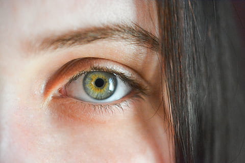 foto ravvicinata, verde, giallo, umano, sinistra, occhio, nero, capelli, iris, alghe, macro, sfocatura, naturale, ragazza, sopracciglia, dettagliato, Marrone, vista, viso, visione, iride verde, occhio umano, donne, avvicinamento, persone, analizzare, cercare, guardare, volto umano, femmine, una persona, ciglio, etnia caucasica, bulbo oculare, sopracciglio, bellezza, adulto, iride - occhio, parte del corpo umano, percezione sensoriale, parte del corpo, giovane adulto, ritratto, occhi verdi, bella donna, occhi nocciola, 5K, CC0, dominio pubblico, privo di copyright