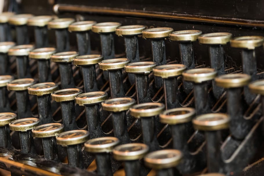 Typewriter, Antique, Old, Metal, leave, machine, alphabet, retro, keyboard, junk, mechanically, letters, dusty, art nouveau, historically, keys, in a row, old-fashioned, indoors, correspondence, no people, retro styled, technology, obsolete, text, close-up, letter, history, selective focus, the past, number, deterioration, push button, 4K