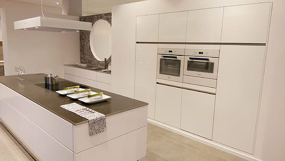 kitchen, high-end, creative, timeless, home, home interior, furniture, modern, domestic room, domestic kitchen, household equipment, home showcase interior, wealth, cabinet, luxury, indoors, appliance, drawer, kitchen counter, architecture, sink, residential district, no people, oven, flooring, filing cabinet, apartment, tiled floor, steel, 2K, CC0, public domain, royalty free