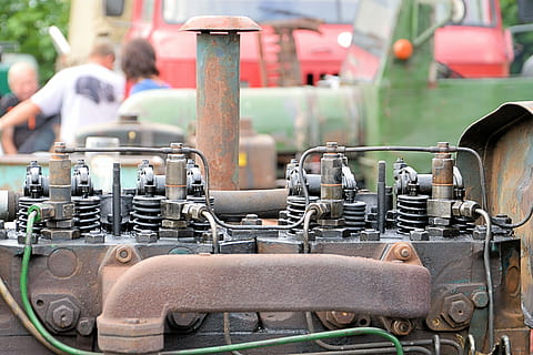 Tractor, Motor, Old, Historically, historical tractor, agriculture, functional, diesel, industry, factory, pipe - tube, machinery, oil industry, manufacturing equipment, focus on foreground, mode of transportation, metal, day, transportation, land vehicle, incidental people, agricultural machinery, nature, close-up, outdoors, motor vehicle, technology, car, fuel and power generation, equipment, agricultural equipment, junkyard, 2K, CC0, public domain, royalty free