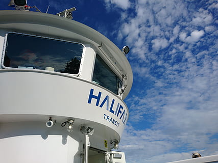 Himmel, Schiff, halifax, Flachwinkelansicht, wolke - himmel, Tag, Text, Kommunikation, Transportmittel, Transport, Sicherheit, Natur, westliche Schrift, keine Leute, draußen, Schutz, Gesetz, Polizei, Luftfahrzeug, Blau, Großbuchstabe, 5K, CC0, gemeinfrei, lizenzfrei