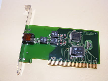 avm, Karte, Computers, Regler, felix, Fritz, Internet, isdn, pci, Technologie, drinnen, grüne Farbe, Computerchip, Verbindung, Kommunikation, Nahansicht, keine Leute, Ausrüstung, Elektronik-Industrie, Leiterplatte, Tabelle, Computer, Computerteil, Wandbau - Funktion, Computerausrüstung, Stillleben, Industrie, Nummer, Sicherheit, elektrische Komponente, elektrische Ausrüstung, 2K, CC0, gemeinfrei, lizenzfrei