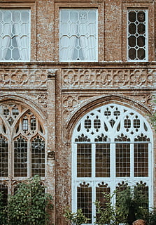 forde kloster, hvid, Brun, hus facade, vindue, bue, sten-, bygning, glas, gardiner, ebbey, have, plante, blad, arkitektur, bygget struktur, bygning udvendig, ingen mennesker, dag, glas - materiale, fortiden, historie, mønster, udendørs, sted for tilbedelse, træ, væg, religion, fuld ramme, rejsemål, udsmykkede, 4K, CC0, offentligt domæne, royaltyfrie
