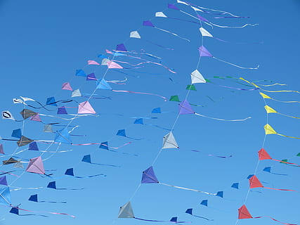 himmel, vind, glente, blå, lav vinkel visning, ingen mennesker, natur, skyfri himmel, dekoration, multi farvet, Midt i luften, fest, flyvende, form, dag, begivenhed, kreativitet, Kunst og håndværk, udendørs, miljø, design, 4K, CC0, offentligt domæne, royaltyfrie