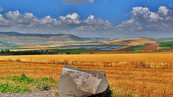 deletado, errado, porcaria, agricultura, natureza, cena rural, Fazenda, terra, campo, panorama, Europa, ao ar livre, meio Ambiente, céu, scenics - natureza, plantar, beleza na natureza, nuvem - céu, cena não urbana, tranquilidade, ninguém, cena tranquila, dia, montanha, grama, 2K, CC0, domínio público, royalty free