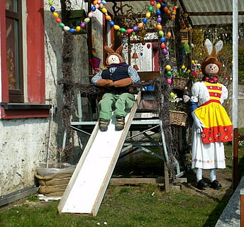 conejo de Pascua, Pascua de Resurrección, personalizado, aduana, figuras, osterhasen pocos, culturas, gente, gente real, arquitectura, estructura construida, representación humana, representación, día, exterior del edificio, longitud total, Arte y artesanía, edificio, creatividad, semejanza masculina, escultura, planta, estatua, naturaleza, al aire libre, religión, 1080P, CC0, dominio público, libre de derechos