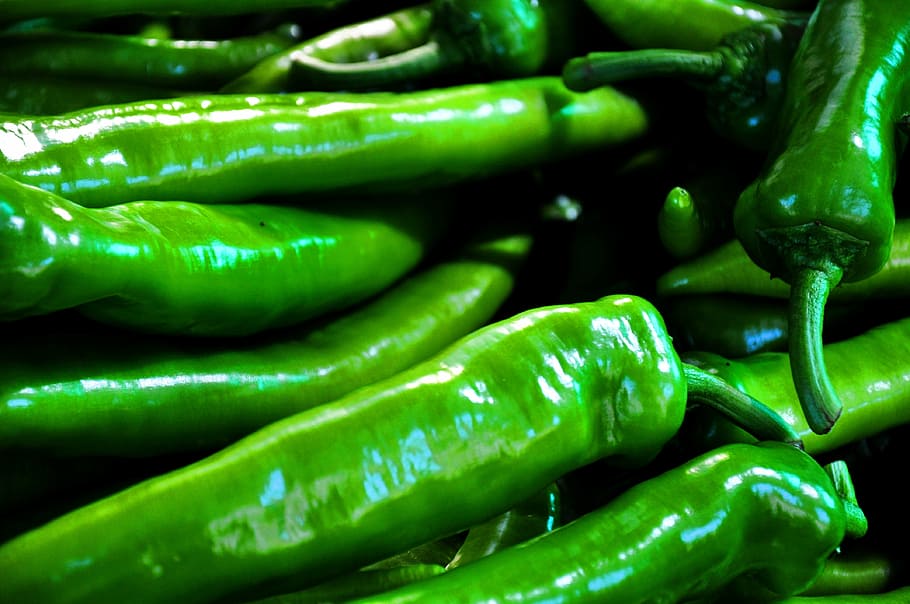 pebre, verd, pebre apuntat, vegetals, menjar, frescor, orgànic, calor - temperatura, menjar i beguda, color verd, mercat, cap gent, primer pla, marc complet, gran grup d'objectes, espècia, alimentació saludable, venda al detall, abundància, benestar, fons, pebre verd, Munt, pebrot picant, pebre de jalapeño, 4K