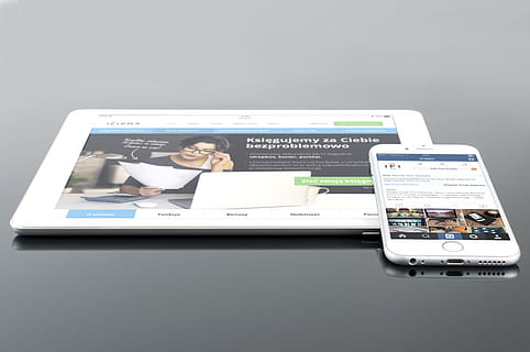 iphone 6 de plata, blanco, ipad, plata, iphone 6, Bosquejo, psd, iphone, móvil, diseño web, instagram, web, puesta en marcha, software, ifirma, ios, aire, manzana, pantalla, dispositivo, digital, teléfono inteligente, toque, tableta, información, negocio, teléfono, tecnología, tecnología inalámbrica, comunicación, apilar, nadie, de cerca, dispositivo de información portátil, teléfono móvil, conexión, foto de estudio, adentro, fondo gris, mesa, naturaleza muerta, gris, pantalla táctil, pantalla del dispositivo, escritura occidental, 2K, CC0, dominio público, libre de derechos