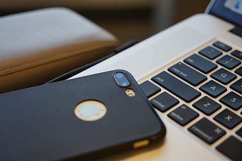 gold iphone 7, plus, black, case, silver macbookj, Iphone 7 Plus, Macbook, slim case, laptop, computer, technology, computer Keyboard, business, internet, equipment, office, close-up, pC, no People, mobility, wireless Technology, data, finance, communication, connection, selective focus, table, portable information device, computer equipment, smart phone, indoors, mobile phone, keyboard, 5K, CC0, public domain, royalty free