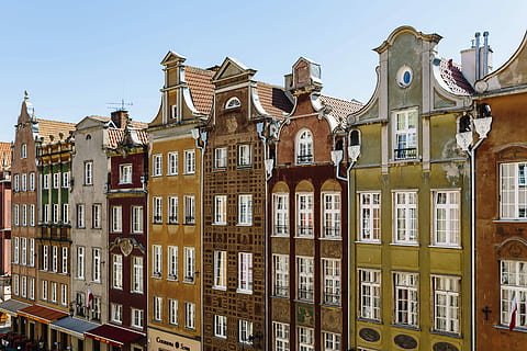 Photos, Gdansk, Poland, architecture, old town, tenement house, building Exterior, built Structure, house, urban Scene, window, europe, architecture And Buildings, old, facade, city, famous Place, outdoors, history, cultures, residential building, no people, day, building, sky, residential district, low angle view, clear sky, nature, the past, sunlight, in a row, side by side, row house, apartment, 4K